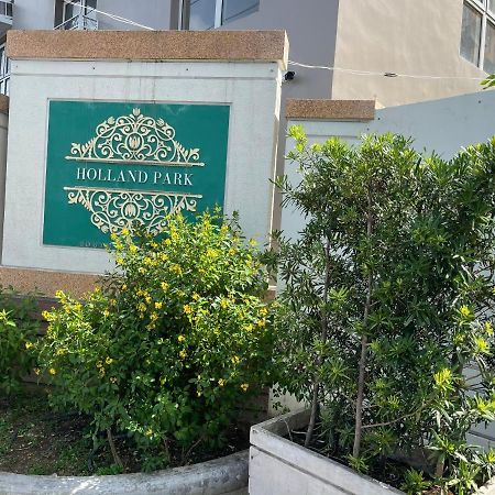 Khentdrick'S Place At Holland Park Southwoods Binan Εξωτερικό φωτογραφία